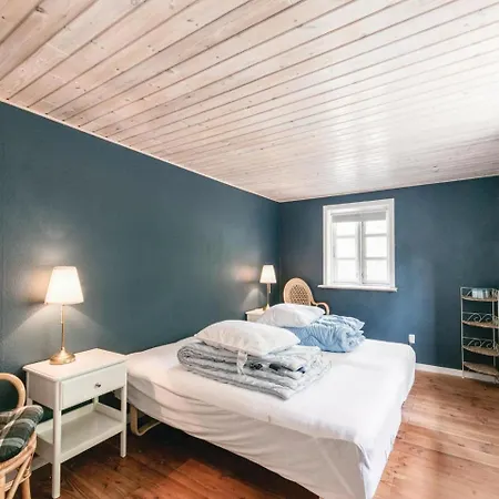 Holiday home Netesminde Akirkeby