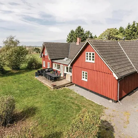 Netesminde * Akirkeby