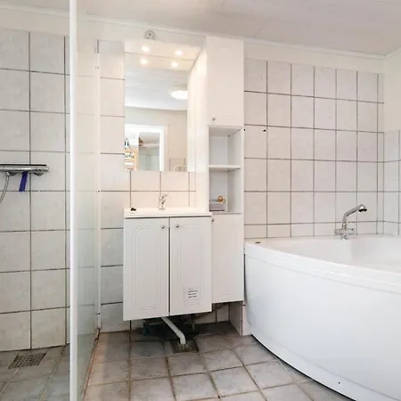 Netesminde Holiday home Akirkeby